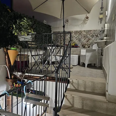 Aparthotel Regina Lucia *